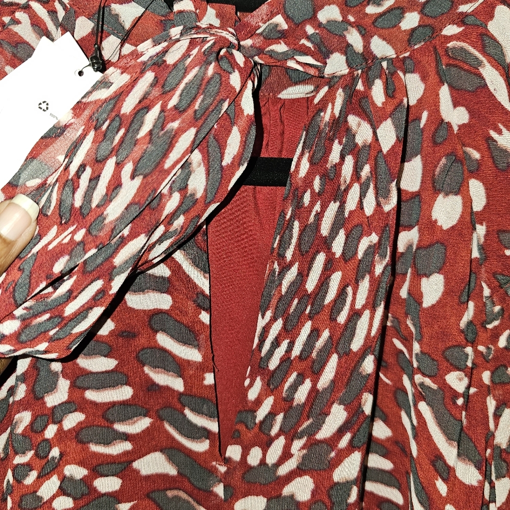 Banana Republic XL Red Leopard Lantern Sleeve Blouse - Picture 7 of 8